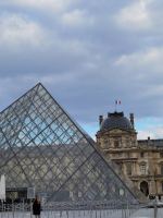 ПАРИЖ! Романтиката, стила и изяществото на една световна столица!
